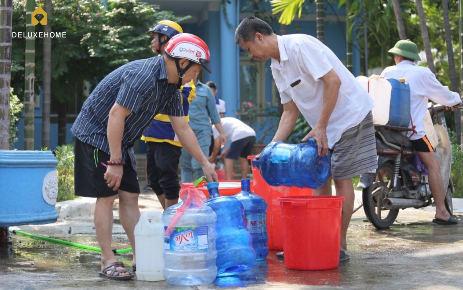 Nỗi lo thiếu nước sạch mùa nắng nóng - Ảnh 1